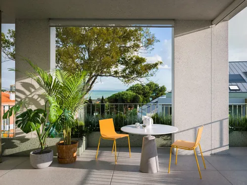 T4 duplex apartment with pool and terrace