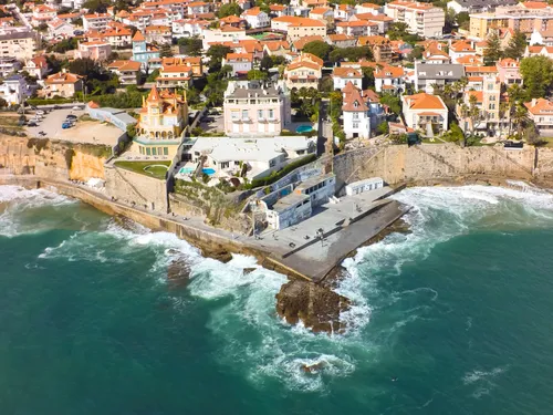 4 Bedrooms Apartment in Cascais e Estoril