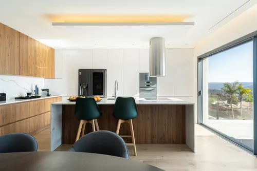 3 Bedrooms House in Abação e Gémeos