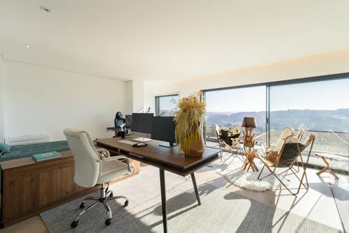 3 Bedrooms House in Abação e Gémeos