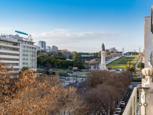 2 Bedrooms Apartment in Santo António