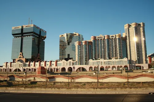 4 Bedrooms House in Campolide