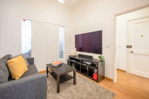 2 Bedrooms Apartment in Arroios