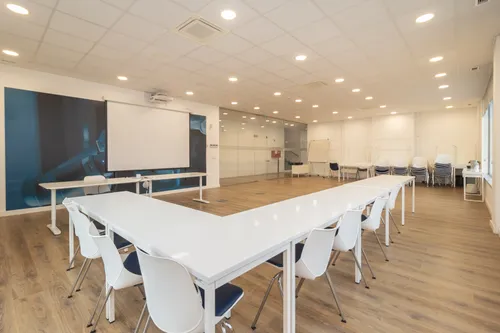  Commercial complex in Quinta do Anjo