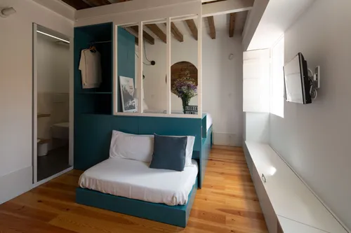 8 Bedrooms Apart-Hotel in Santo António