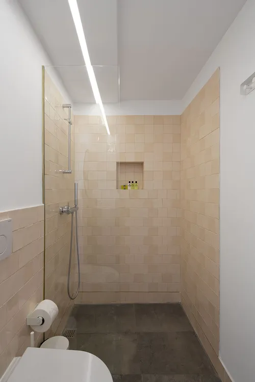 8 Bedrooms Apart-Hotel in Santo António