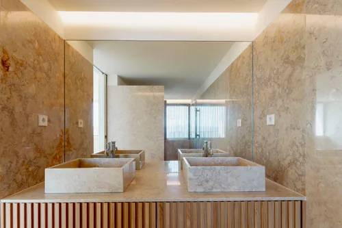 5 Bedrooms House in Alcântara