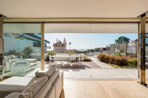 2 Bedrooms Apartment in Cascais e Estoril