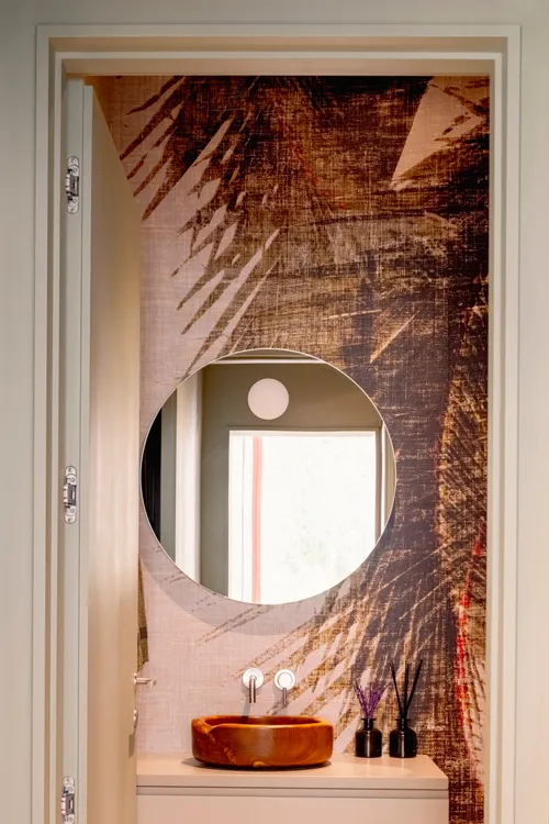 4 Bedrooms Apartment in Marvila