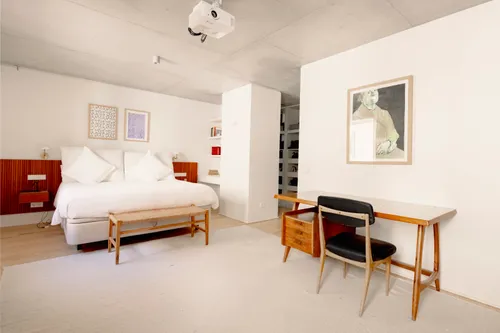 4 Bedrooms Apartment in Marvila