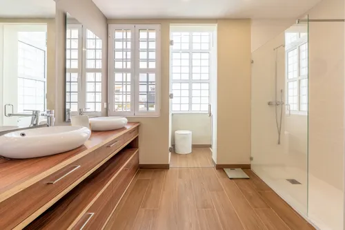 4 Bedrooms Apartment in Santo António