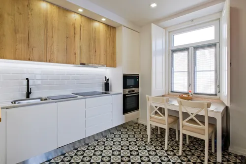 3 Bedrooms Apartment in Santa Maria Maior