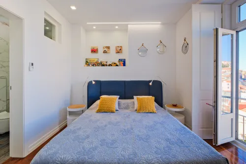 3 Bedrooms Apartment in Santa Maria Maior