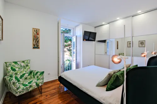 3 Bedrooms Apartment in Santa Maria Maior