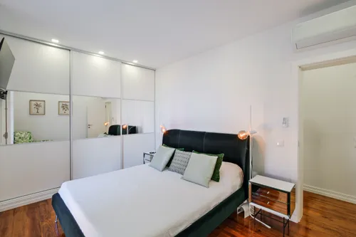 3 Bedrooms Apartment in Santa Maria Maior