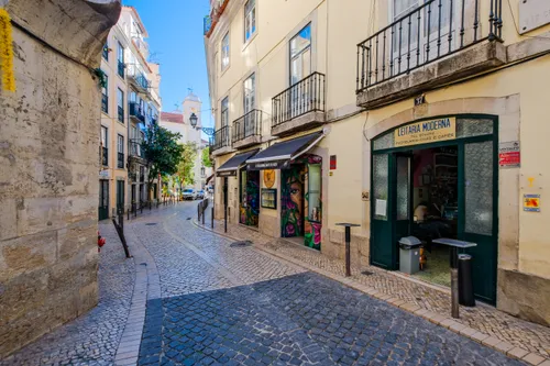 3 Bedrooms Apartment in Santa Maria Maior