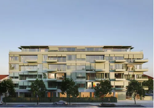 Two bedroom apartment with garden, terrace and parking in Porto