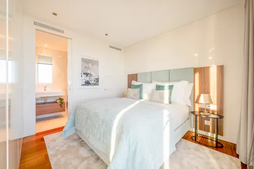 3 Bedrooms Apartment in Parque das Nações