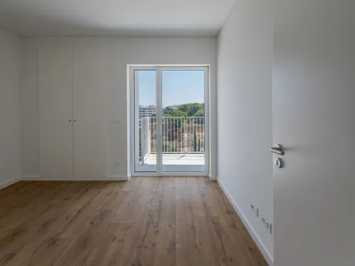 3 Bedrooms Apartment in Seixal, Arrentela e Aldeia de Paio Pires