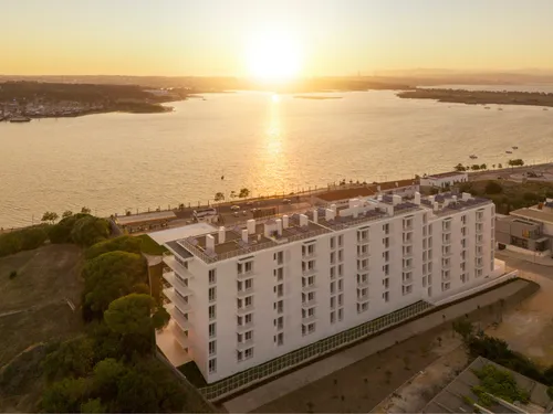 3 Bedrooms Apartment in Seixal, Arrentela e Aldeia de Paio Pires