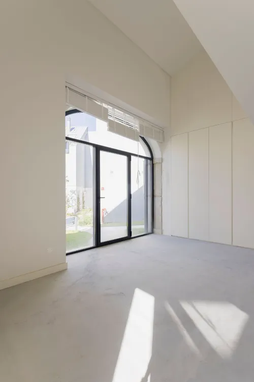 Two bedroom apartment with garden in Marvila