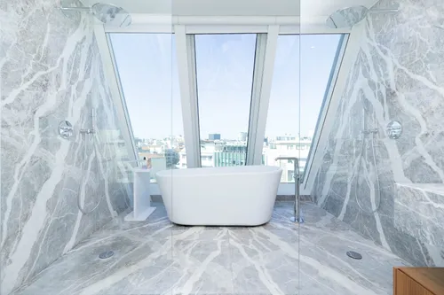 3 Bedrooms Penthouse in Arroios