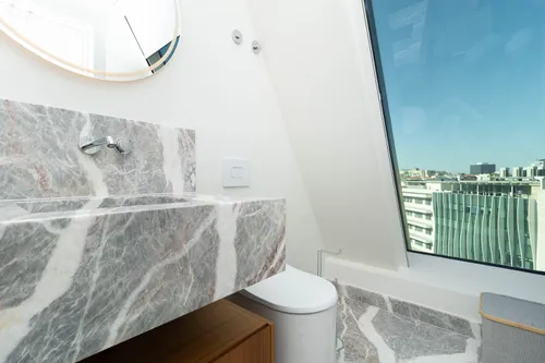 3 Bedrooms Penthouse in Arroios