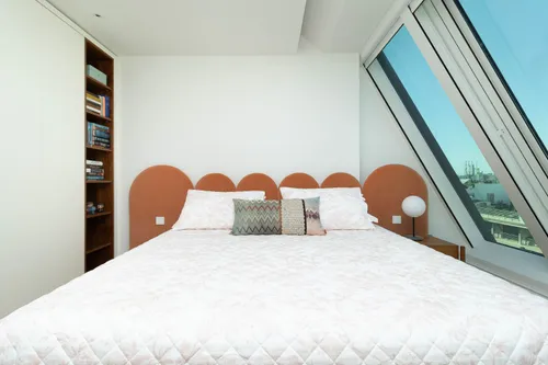 3 Bedrooms Penthouse in Arroios