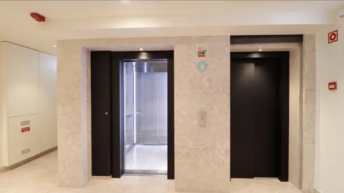 3 Bedrooms Penthouse in Arroios