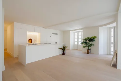 2 Bedrooms Apartment in Avenida da Liberdade (São José)