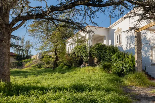 20 Bedrooms Country Estate in Alcabideche