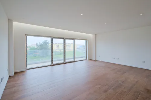 2 Bedrooms Apartment in Afonsoeiro