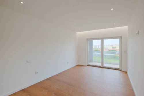 2 Bedrooms Apartment in Afonsoeiro