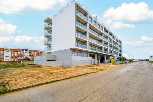 2 Bedrooms Apartment in Afonsoeiro