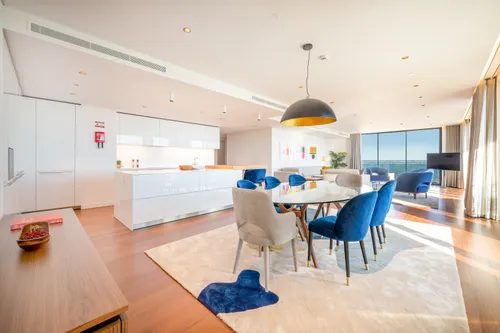 4 Bedrooms Apartment in Parque das Nações