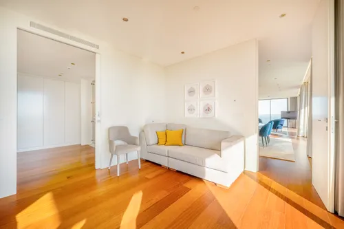 4 Bedrooms Apartment in Parque das Nações