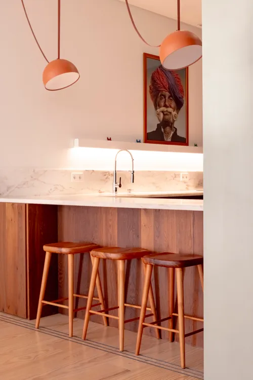 4 Bedrooms Apartment in Marvila