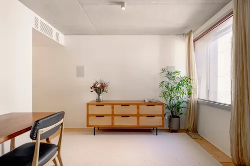 4 Bedrooms Apartment in Marvila