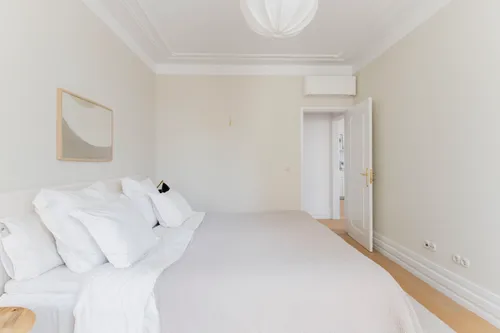 1 Bedroom Apartment in Santa Maria Maior