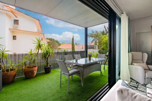 2 Bedrooms Apartment in Cascais e Estoril