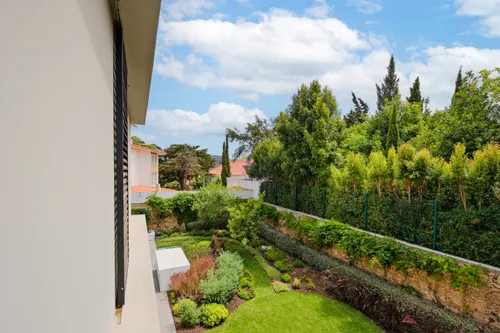 2 Bedrooms Apartment in Cascais e Estoril