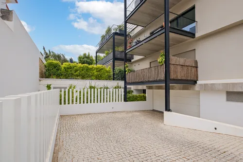 2 Bedrooms Apartment in Cascais e Estoril