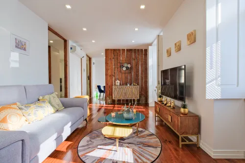 Elegant T3 apartment in the heart of historic Lisbon with panoramic views