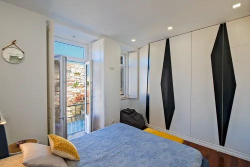 3 Bedrooms Apartment in Santa Maria Maior